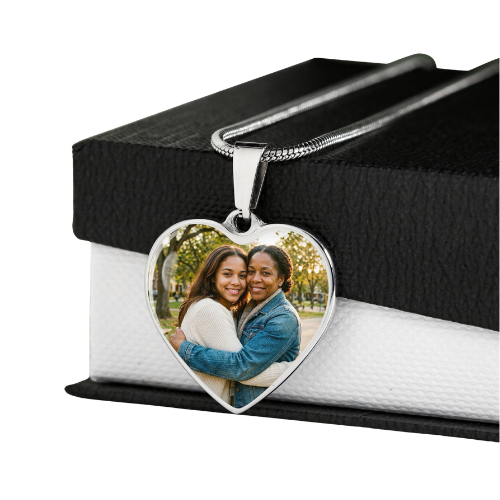 To My Mom, Personalized Heart Photo Necklace & Message Card, I Pray,