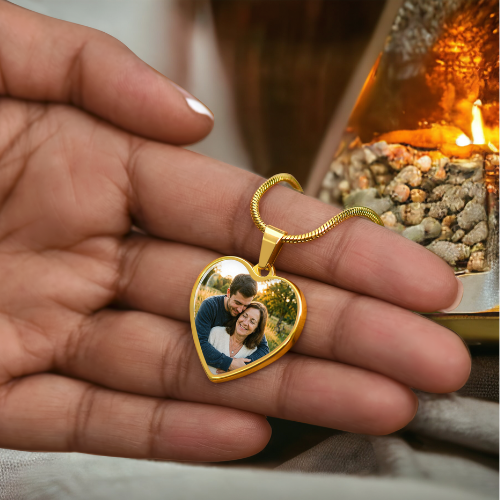 To My Mom, Personalized Heart Photo Necklace & Message Card, I Pray,