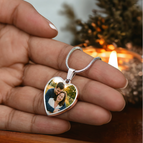 To My Mom, Personalized Heart Photo Necklace & Message Card, I Pray,